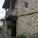 Katoi Homes בית נופש אומודוס
