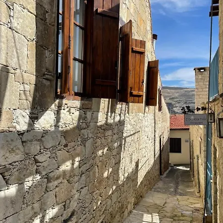 Katoi Homes * Όμοδος