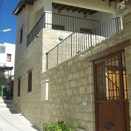 Holiday home Katoi Homes Omodos