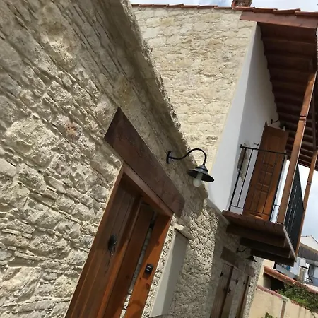 Katoi Homes * Omodos